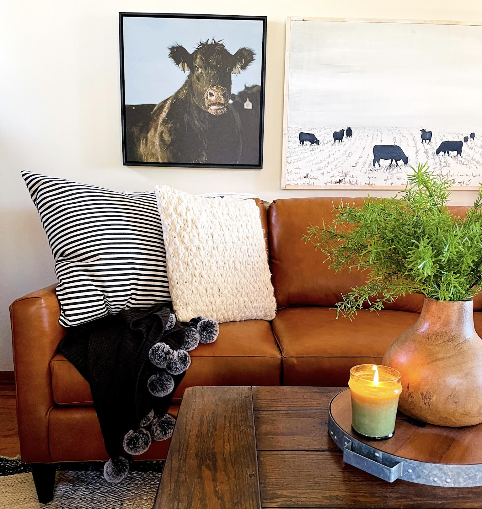 Tips and Tricks to Add Cozy Elements to Your Home This Winter ❄️ 🤗
