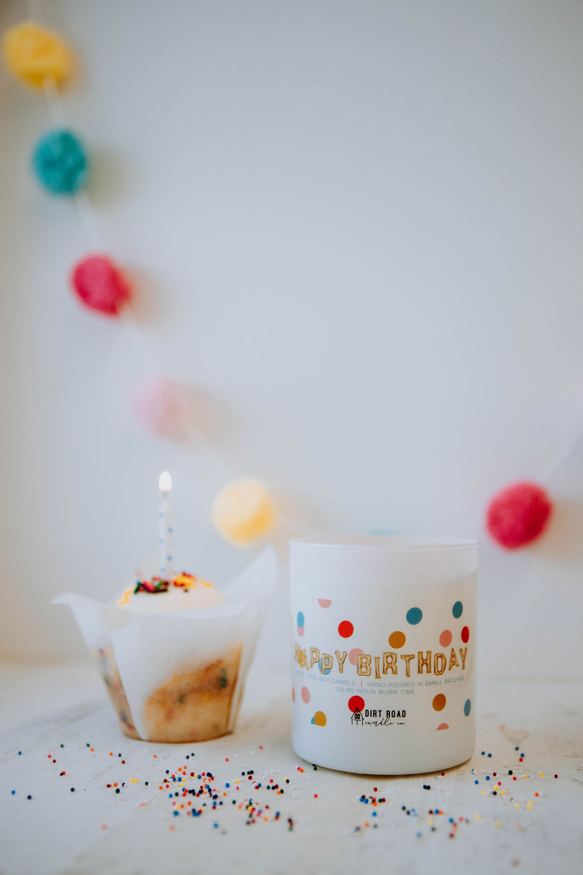 10 oz. Happy Birthday Candle
