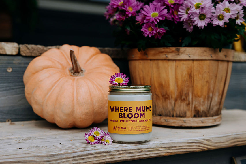 Where Mums Bloom Candle