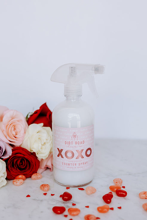 XOXO Counter Spray